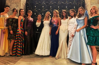 pokaz kolekcji sukienek szytych na miarę w studio mody Hanna Bieńkowska - PKiN 2020